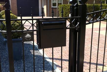 Geïntegreerde brievenbus